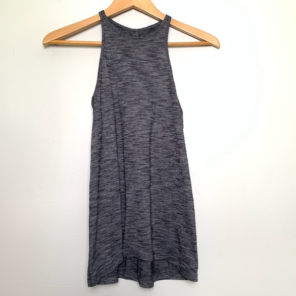 Lululemon Trapeze Twist Tank-Heathered Black-Size 2-Black/Grey-Twist Back - Picture 6 of 7